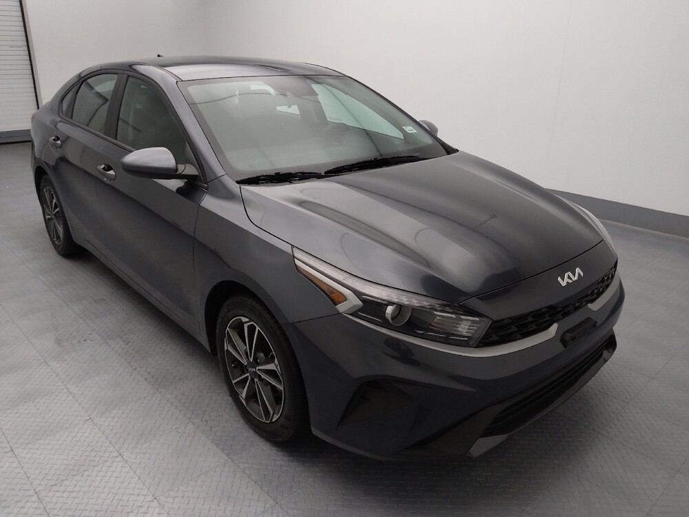 2023 Kia Forte in St. Louis, MO 63136 - 18117415 13