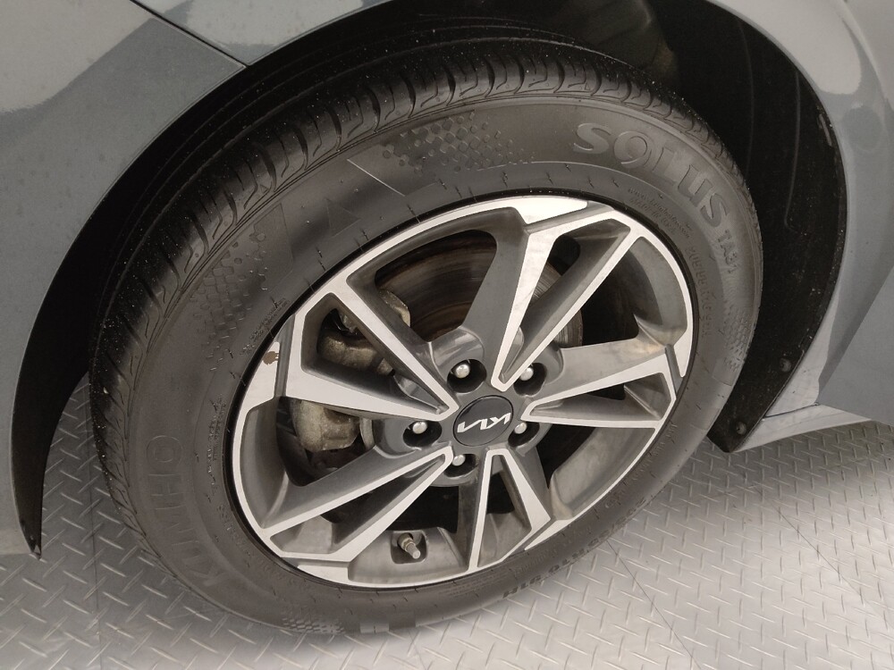 2023 Kia Forte in St. Louis, MO 63136 - 18117415 31