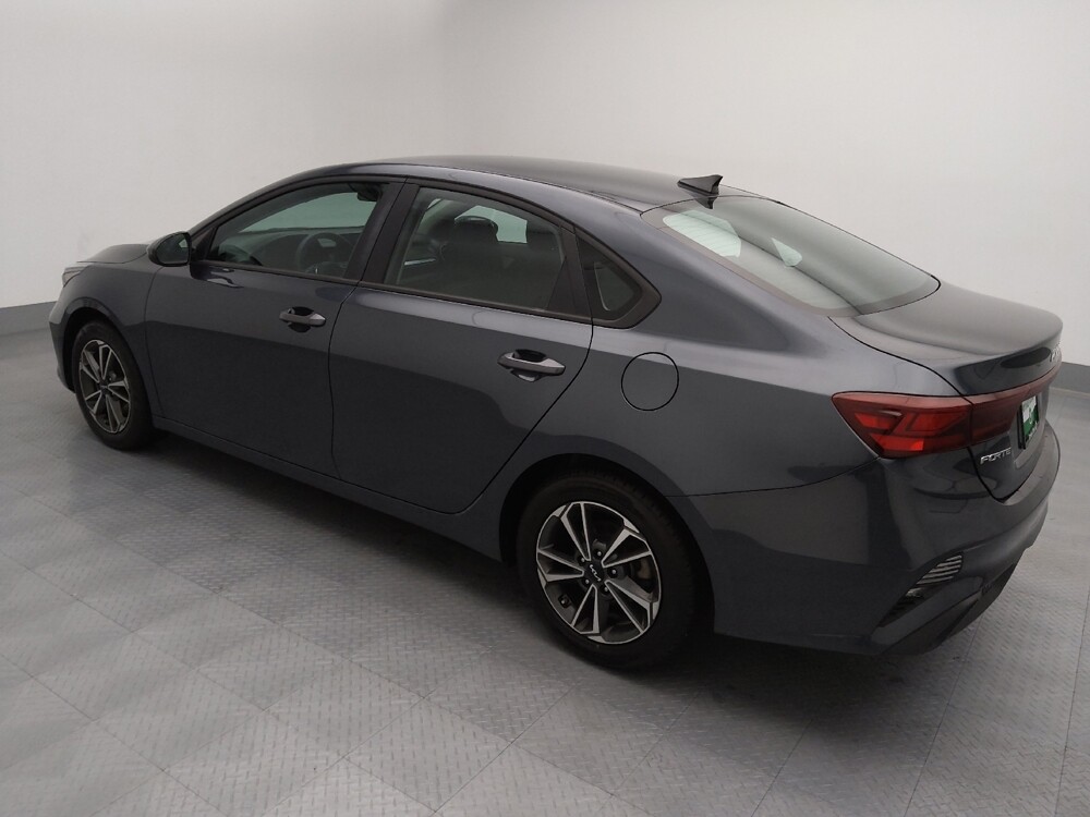 2023 Kia Forte in St. Louis, MO 63136 - 18117415 3