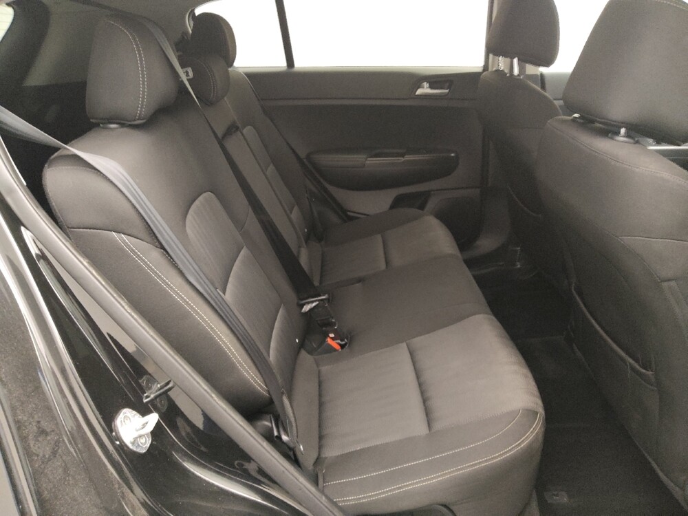 2017 Kia Sportage in Houston, TX 77074 - 18117427 19