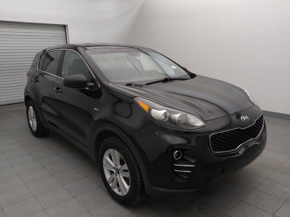 2017 Kia Sportage in Houston, TX 77074 - 18117427 13