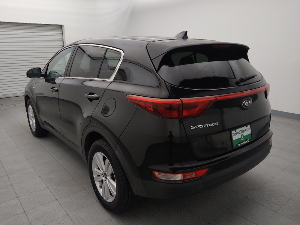 2017 Kia Sportage in Houston, TX 77074 - 18117427 5