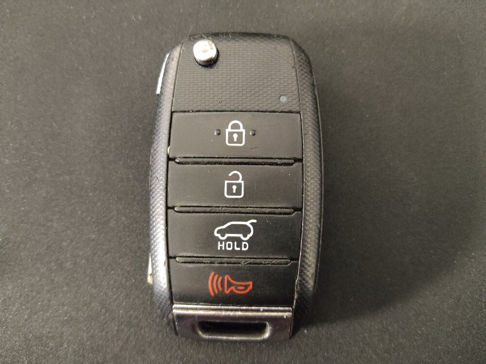 2017 Kia Sportage in Houston, TX 77074 - 18117427 32