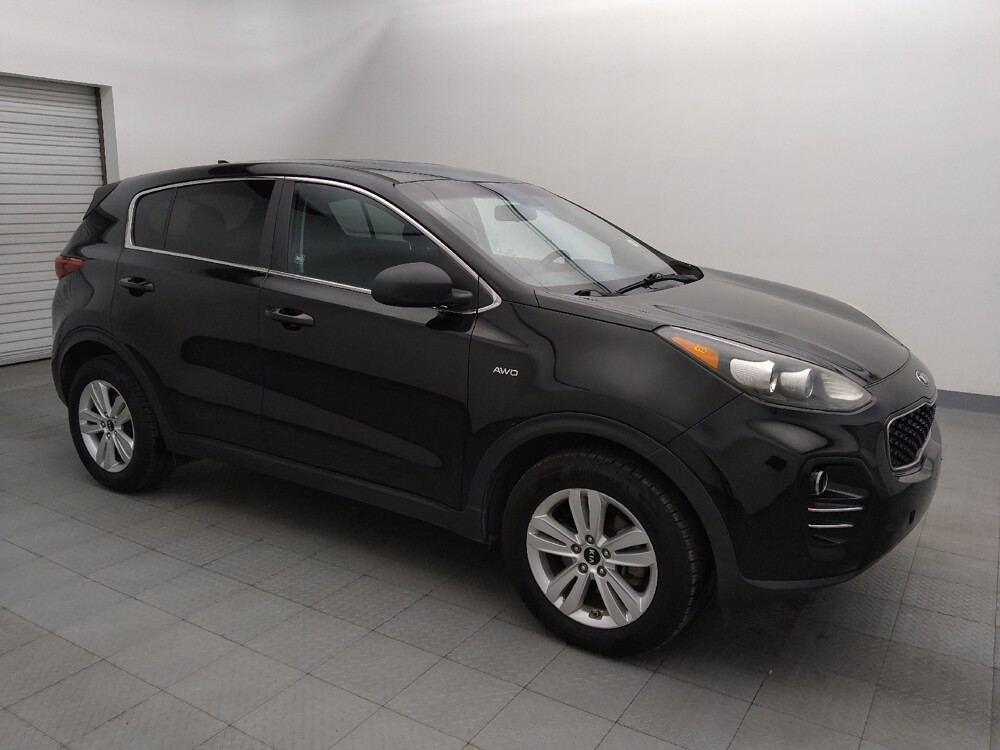 2017 Kia Sportage in Houston, TX 77074 - 18117427 11
