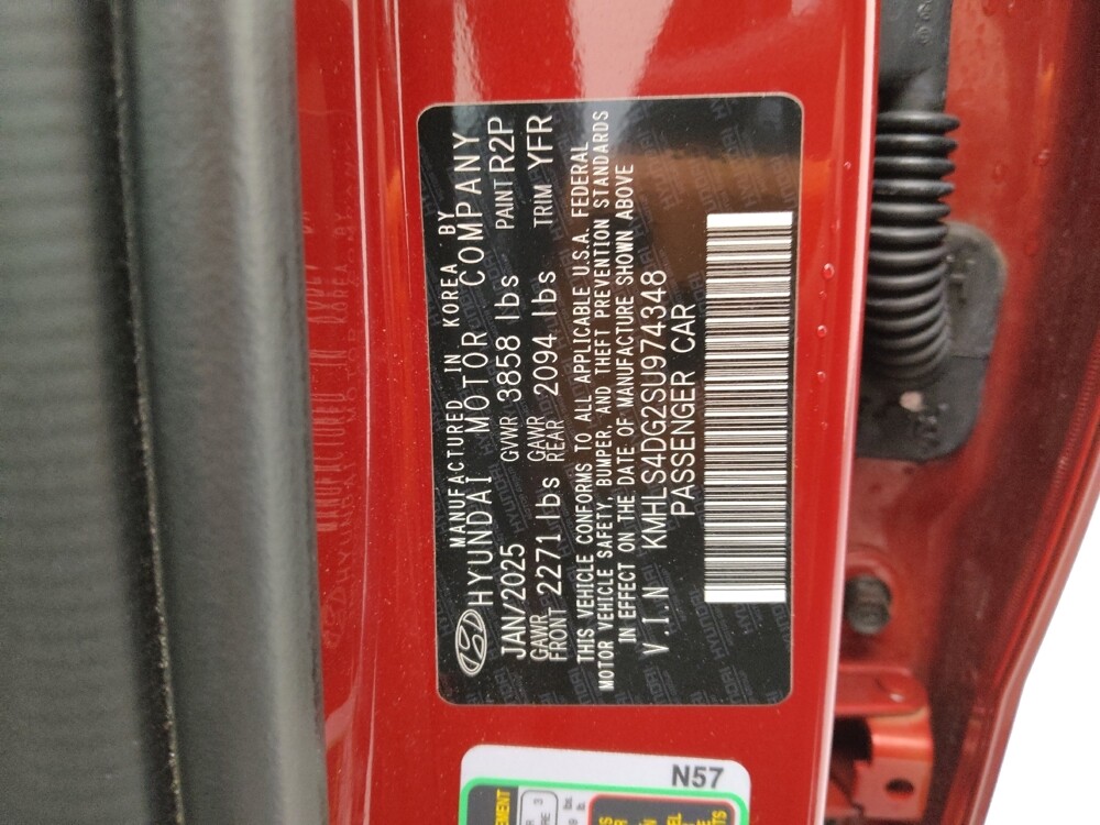 2025 Hyundai Elantra in Springfield, MO 65807 - 18117433 33