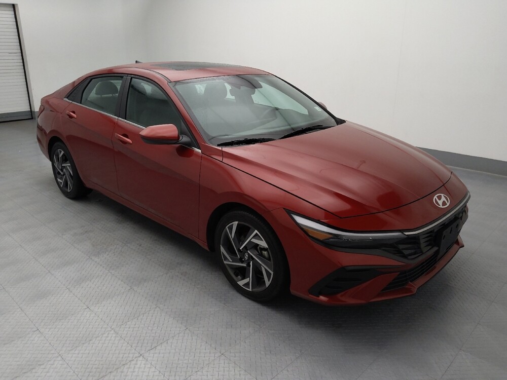 2025 Hyundai Elantra in Springfield, MO 65807 - 18117433 13