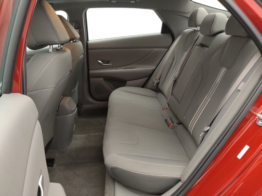 2025 Hyundai Elantra in Springfield, MO 65807 - 18117433 18