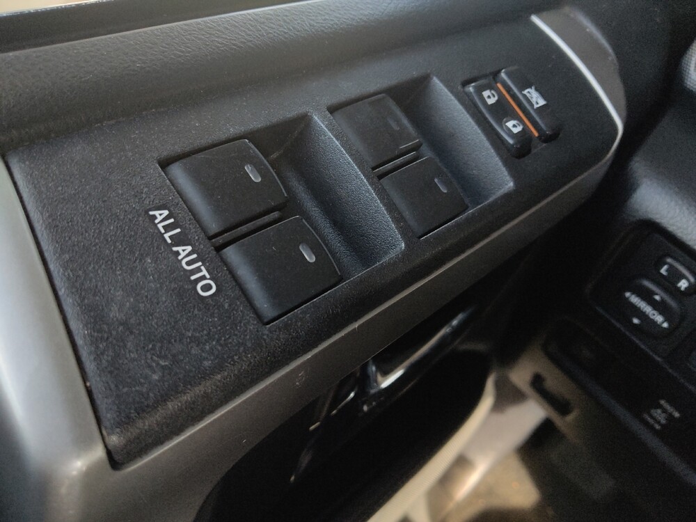 2019 Toyota 4Runner in Chattanooga, TN 37421 - 18117438 27