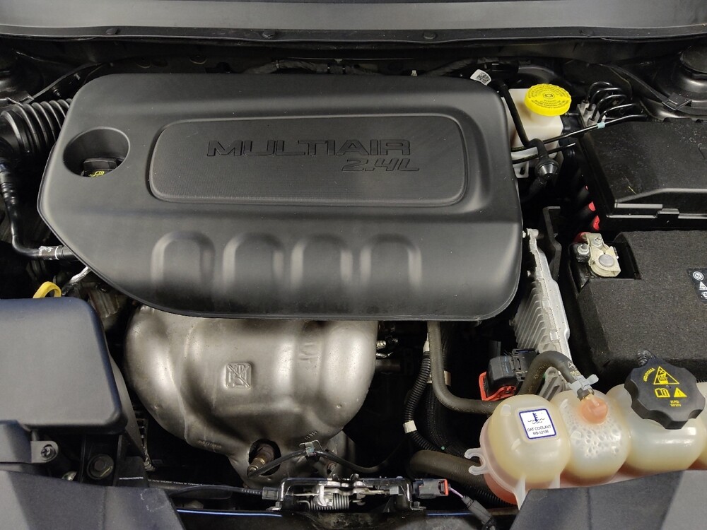 2020 Jeep Cherokee in Houston, TX 77074 - 18117446 30