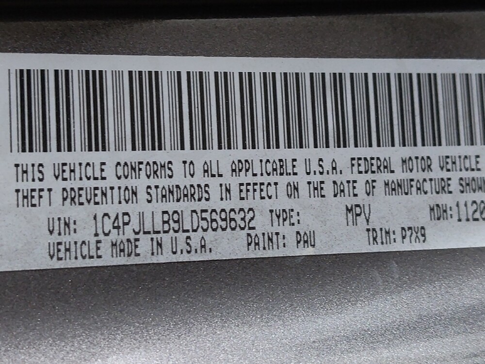 2020 Jeep Cherokee in Houston, TX 77074 - 18117446 33