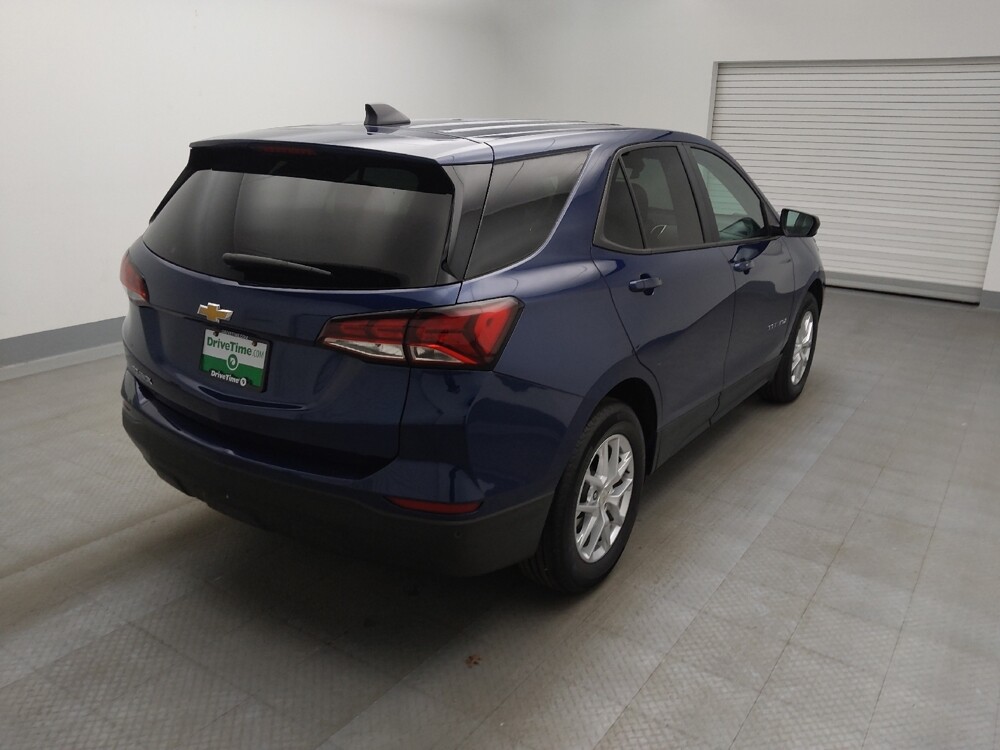 2022 Chevrolet Equinox in Lakewood, CO 80215 - 18117451 9