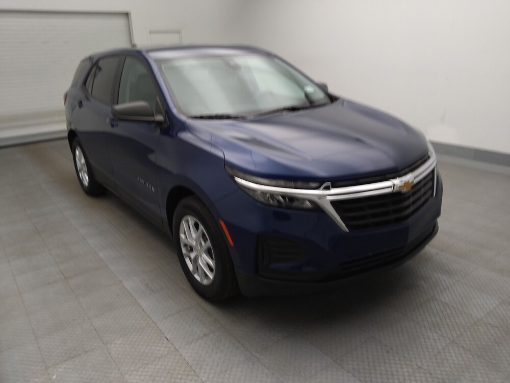 2022 Chevrolet Equinox in Lakewood, CO 80215 - 18117451 13