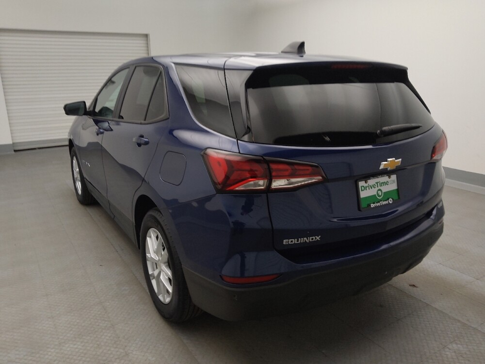 2022 Chevrolet Equinox in Lakewood, CO 80215 - 18117451 5