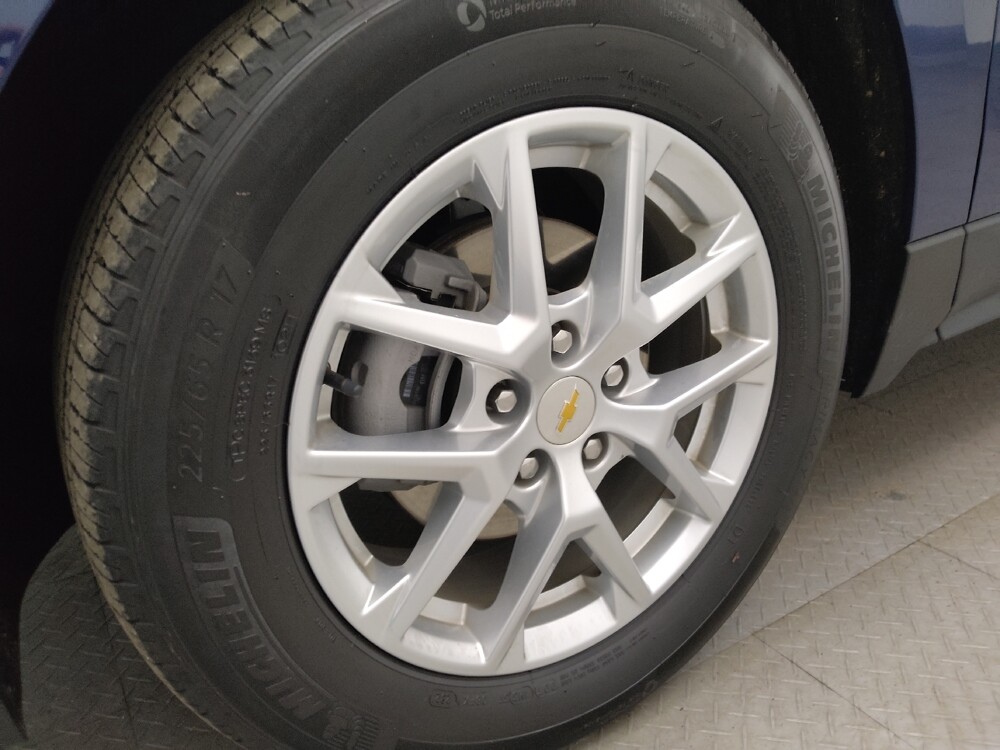 2022 Chevrolet Equinox in Lakewood, CO 80215 - 18117451 31