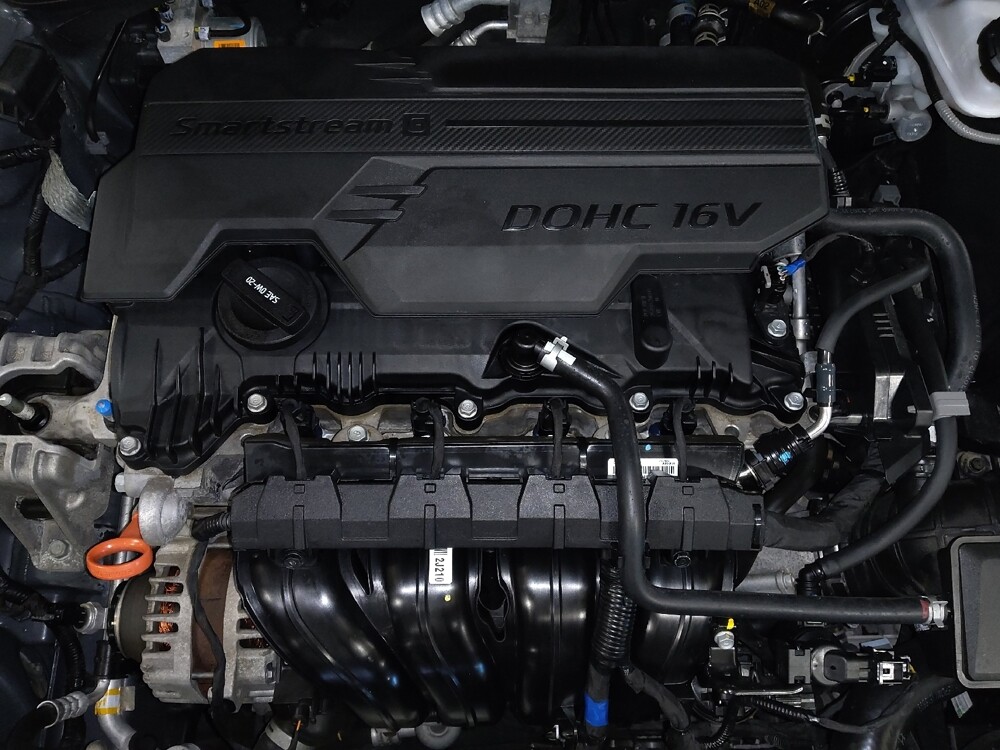 2024 Hyundai Elantra in West Palm Beach, FL 33409 - 18117452 30