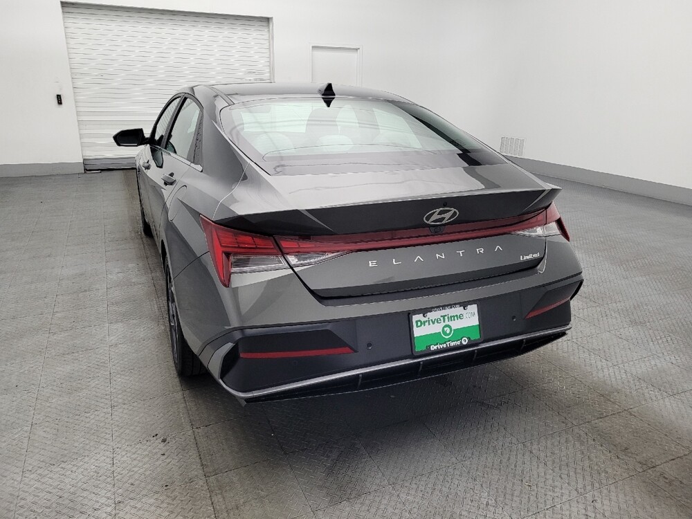 2024 Hyundai Elantra in West Palm Beach, FL 33409 - 18117452 6