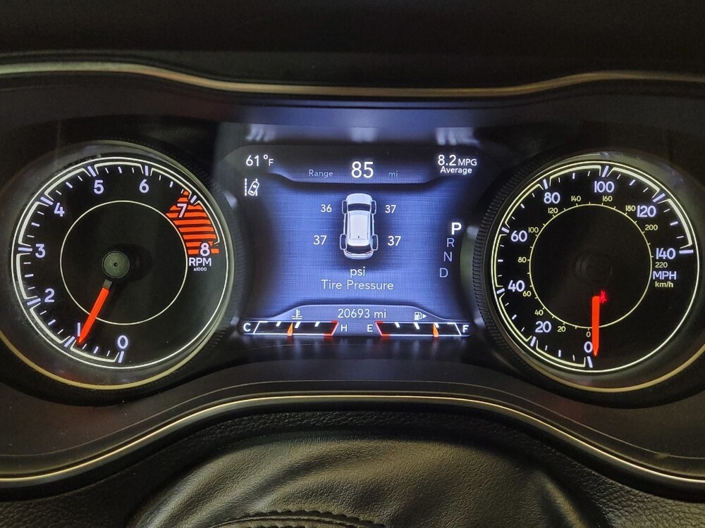 2021 Jeep Cherokee in Miamisburg, OH 45342 - 18117453 23