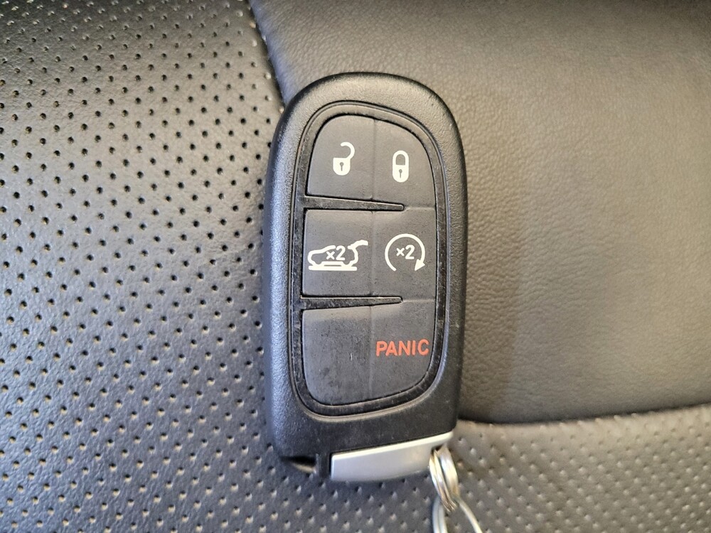 2021 Jeep Cherokee in Miamisburg, OH 45342 - 18117453 32