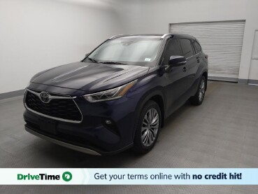 2020 Toyota Highlander in Lakewood, CO 80215