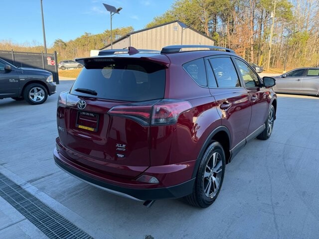 2018 Toyota RAV4 in Knoxville, TN 37920 - 18117460 2