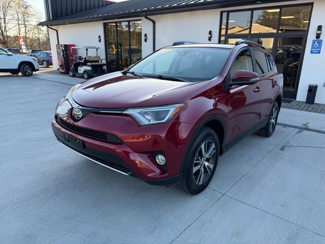 2018 Toyota RAV4 in Knoxville, TN 37920 - 18117460 5