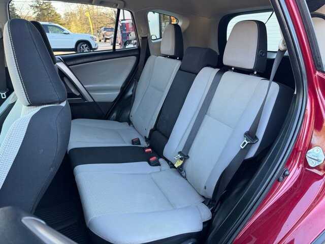 2018 Toyota RAV4 in Knoxville, TN 37920 - 18117460 15
