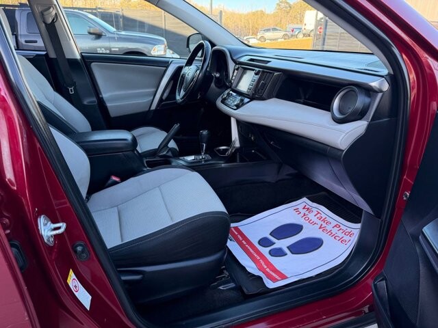 2018 Toyota RAV4 in Knoxville, TN 37920 - 18117460 16