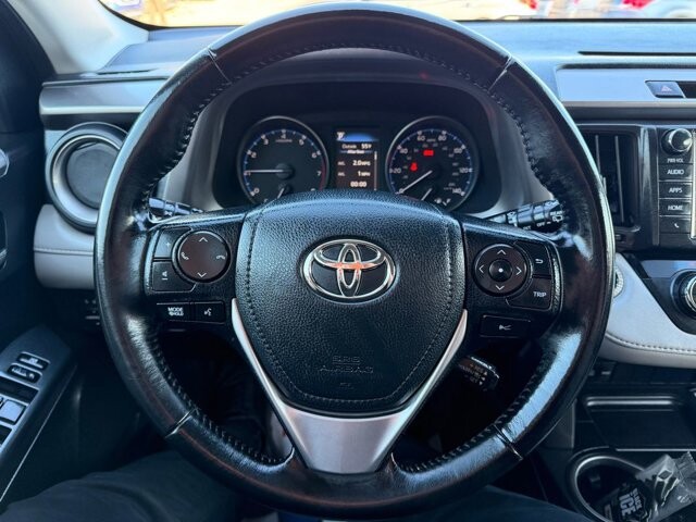 2018 Toyota RAV4 in Knoxville, TN 37920 - 18117460 18