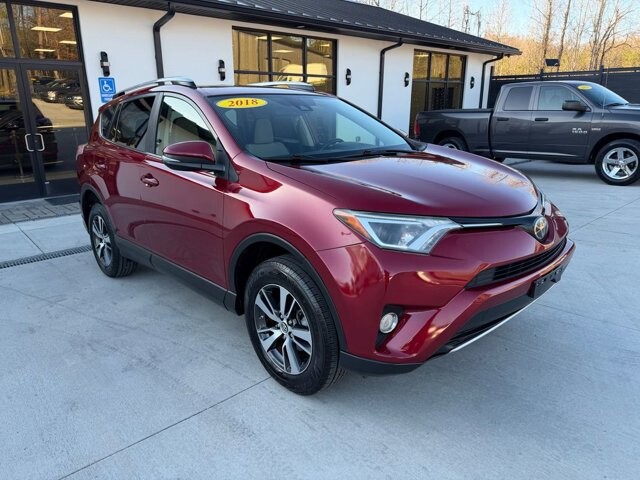 2018 Toyota RAV4 in Knoxville, TN 37920 - 18117460