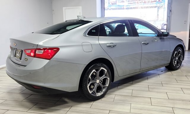 2024 Chevrolet Malibu in Cinnaminson, NJ 08077 - 18117462 5