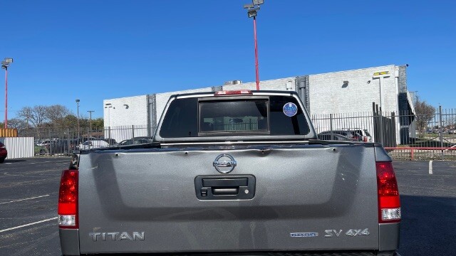 2015 Nissan Titan in Dallas, TX 75228 - 18117470 7