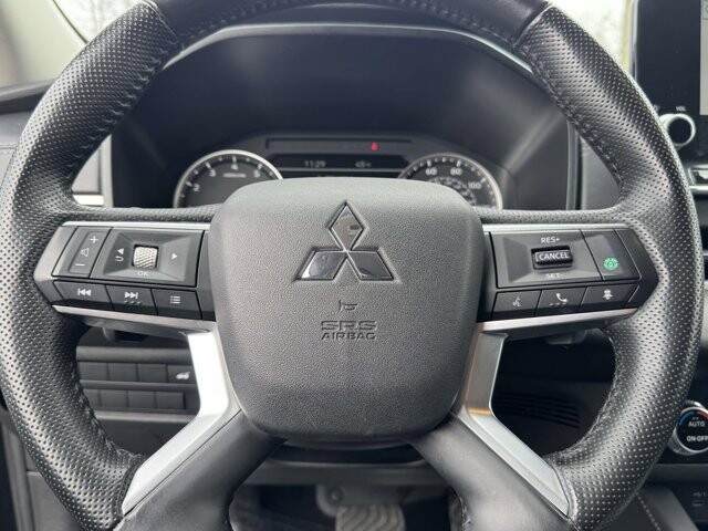 2024 Mitsubishi Outlander in Winchester, VA 22602 - 18117477 48