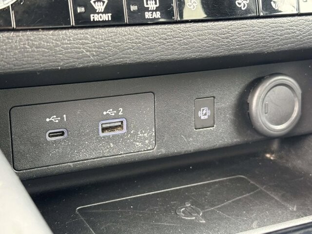 2024 Mitsubishi Outlander in Winchester, VA 22602 - 18117477 19