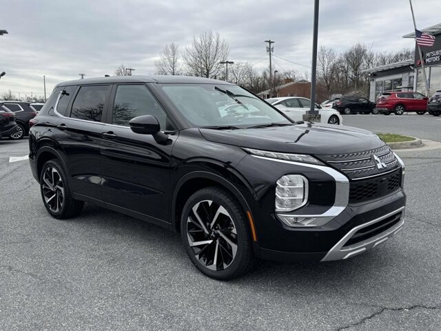 2024 Mitsubishi Outlander in Winchester, VA 22602 - 18117477 39