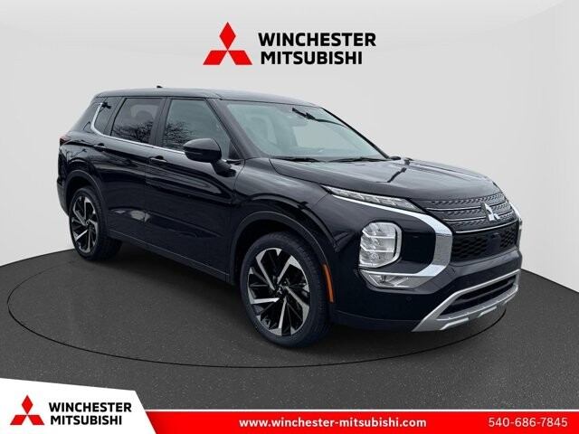 2024 Mitsubishi Outlander in Winchester, VA 22602 - 18117477