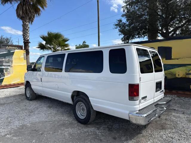 2009 Ford E-350 and Econoline 350 in Blauvelt, NY 10913 - 18117478 4