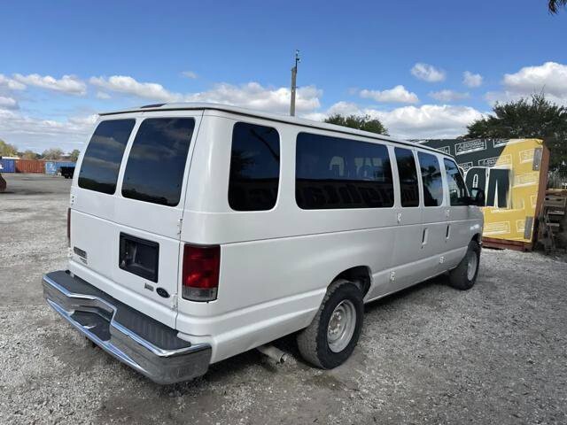 2009 Ford E-350 and Econoline 350 in Blauvelt, NY 10913 - 18117478 6