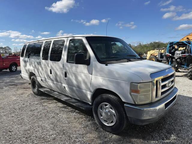 2010 Ford E-350 and Econoline 350 in Blauvelt, NY 10913 - 18117479 3
