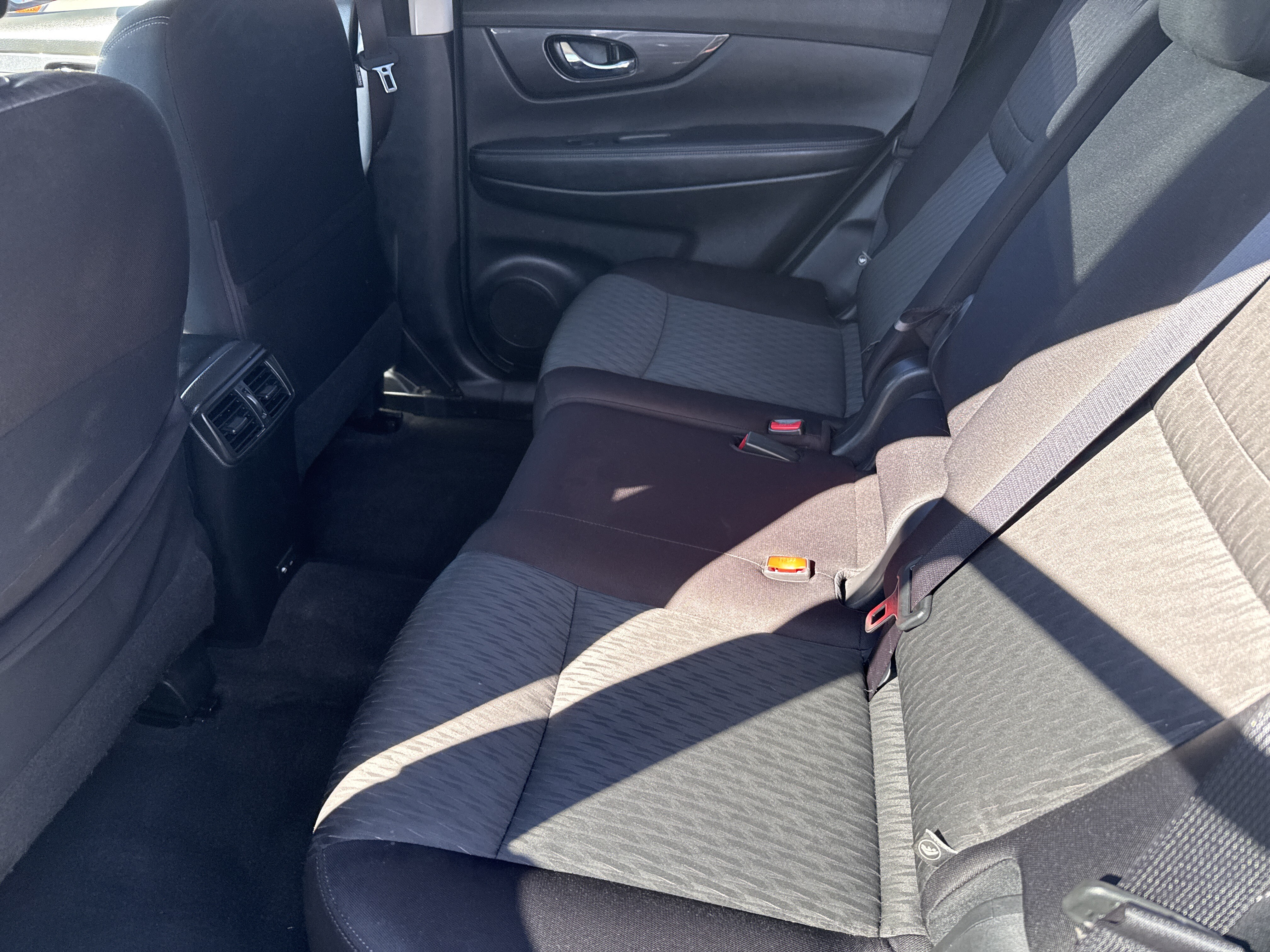 2020 Nissan Rogue in Phoenix, AZ 85022 - 18117481 8