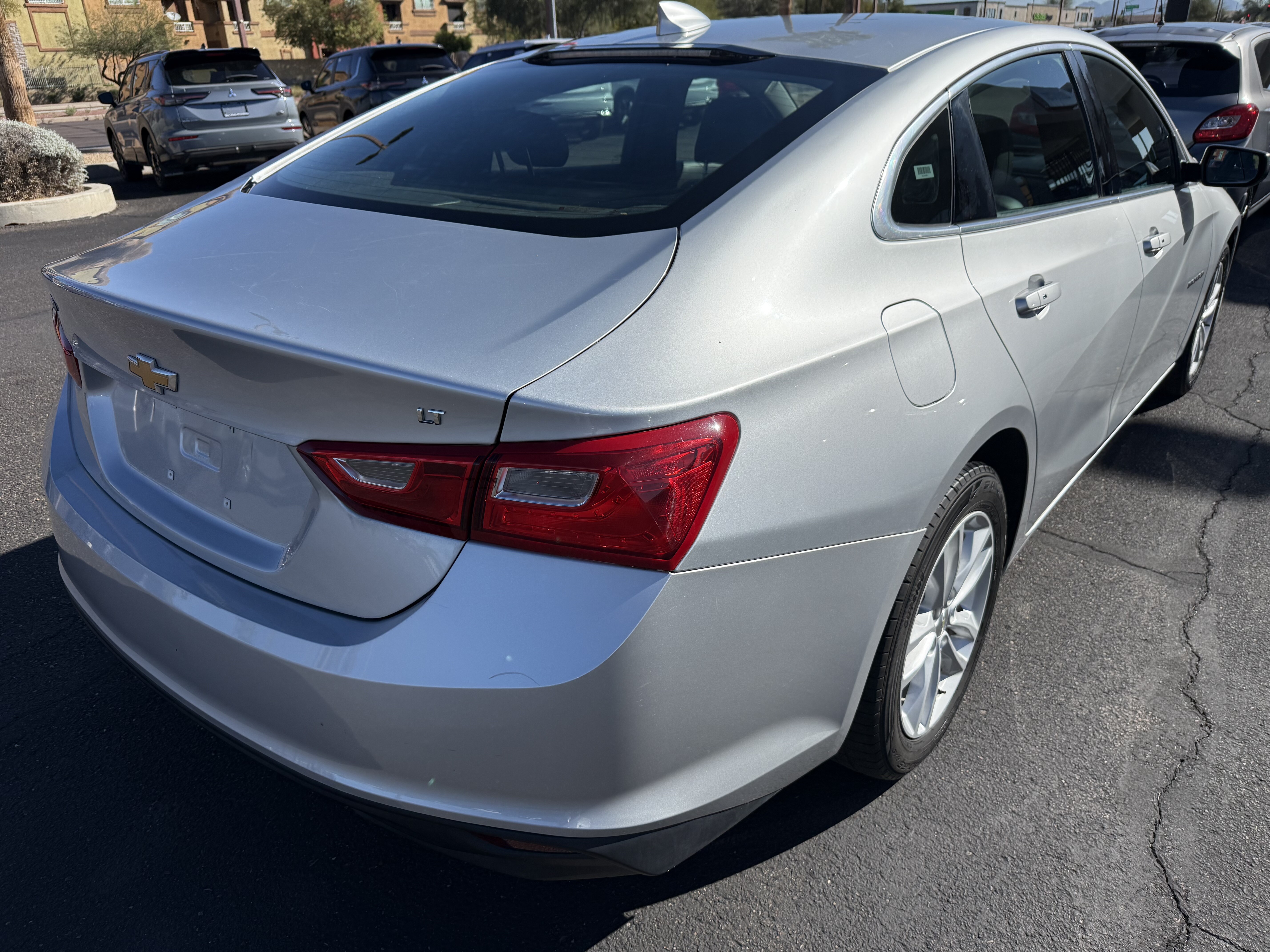 2018 Chevrolet Malibu in Phoenix, AZ 85022 - 18117482 4
