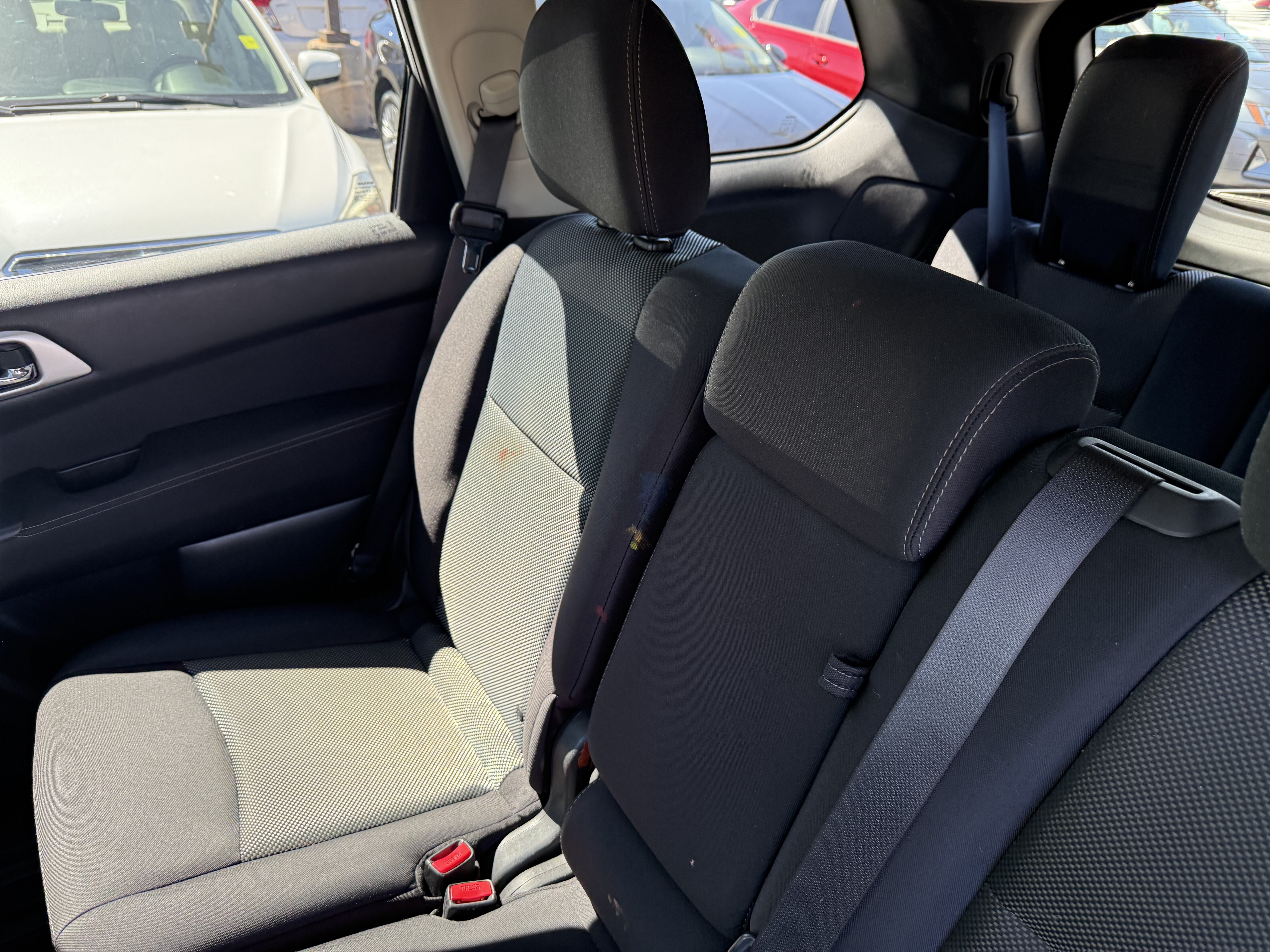 2017 Nissan Pathfinder in Phoenix, AZ 85022 - 18117484 8