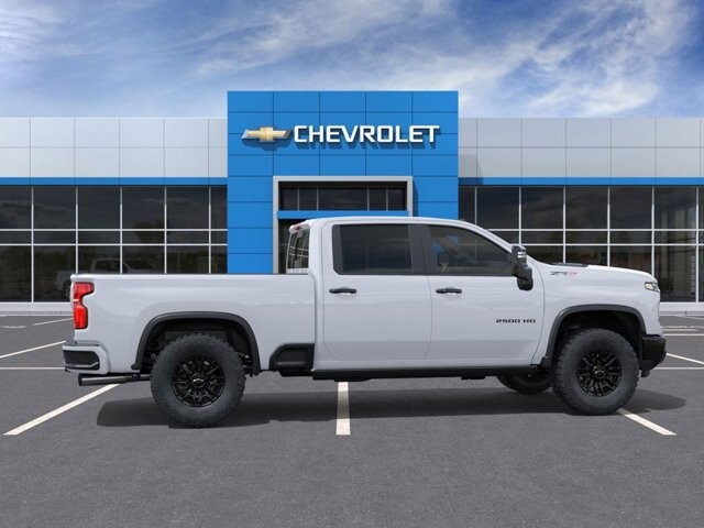 2026 Chevrolet Silverado 2500 in Burlington, WI 53105 - 18117490 5
