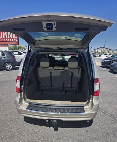 2016 Chrysler Town & Country in Mesa, AZ 85212 - 18117497 6