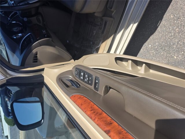 2016 Chrysler Town & Country in Mesa, AZ 85212 - 18117497 42