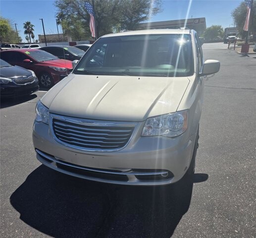 2016 Chrysler Town & Country in Mesa, AZ 85212 - 18117497
