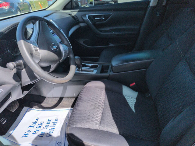 2017 Nissan Altima in North Little Rock, AR 72117-1620 - 18117500 5