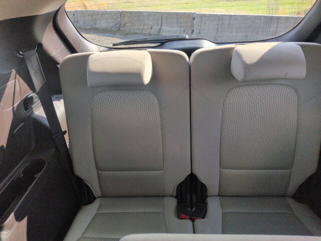 2017 Hyundai Santa Fe in North Little Rock, AR 72117-1620 - 18117501 5