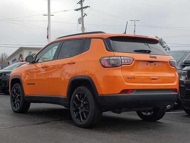 2026 Jeep Compass in Bedford, OH 44146 - 18117502 3
