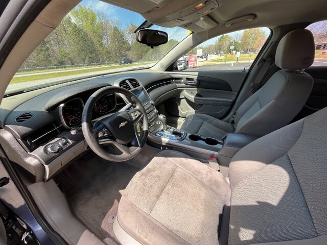 2013 Chevrolet Malibu in Flowery Branch, GA 30542 - 18117518 9