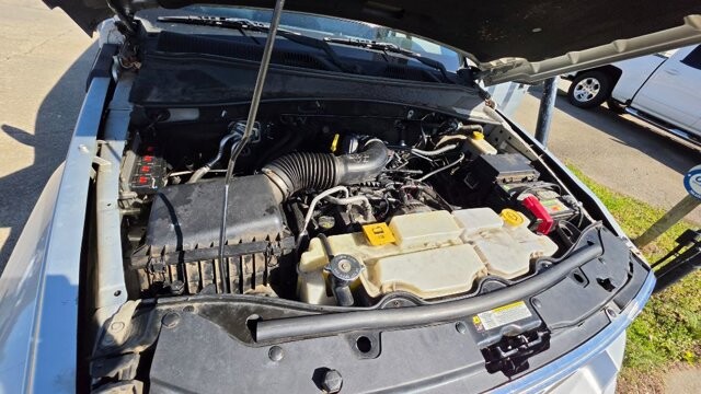 2012 Jeep Liberty in Cartersville, GA 30120 - 18117524 12